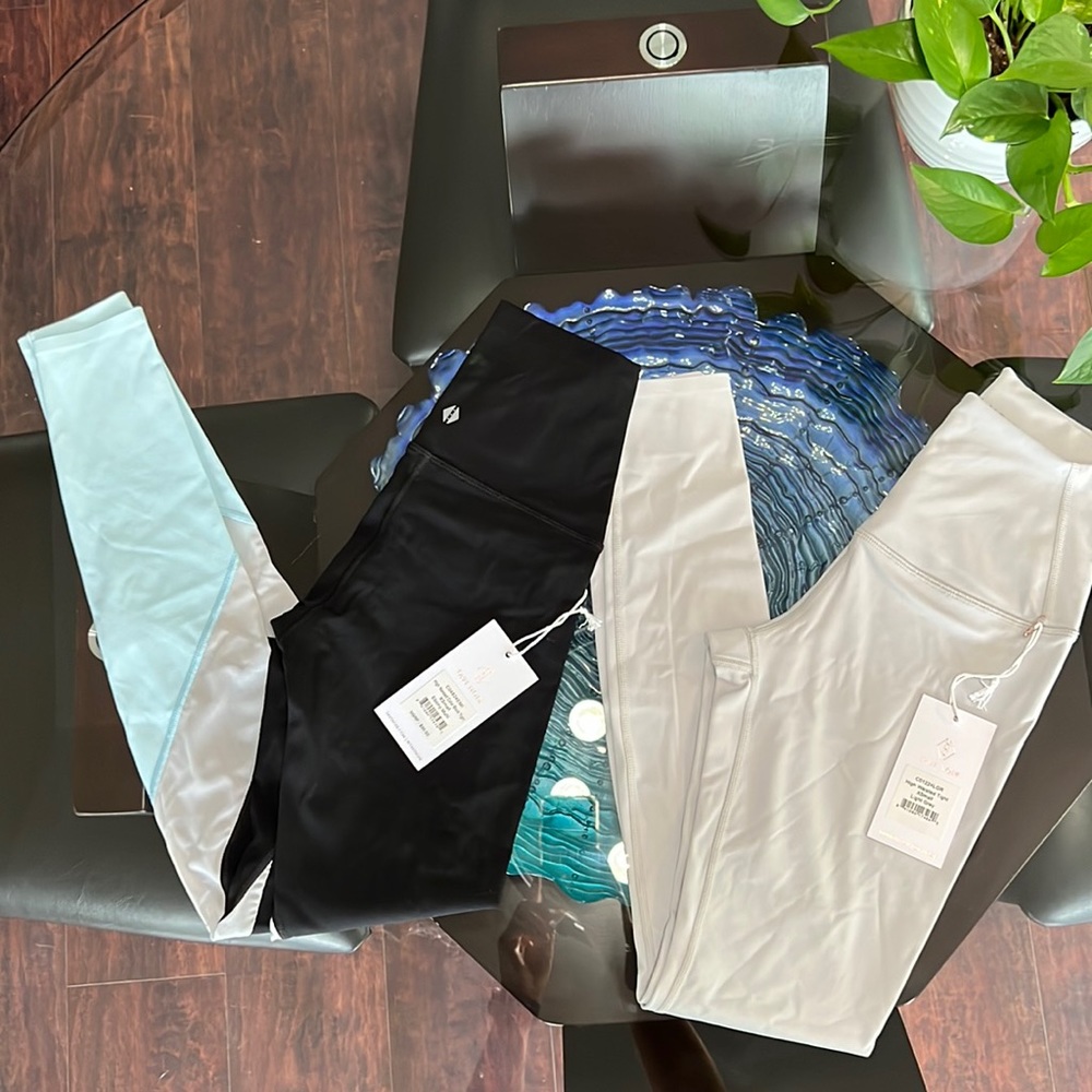 Tavi Noir high waisted tights. NWT